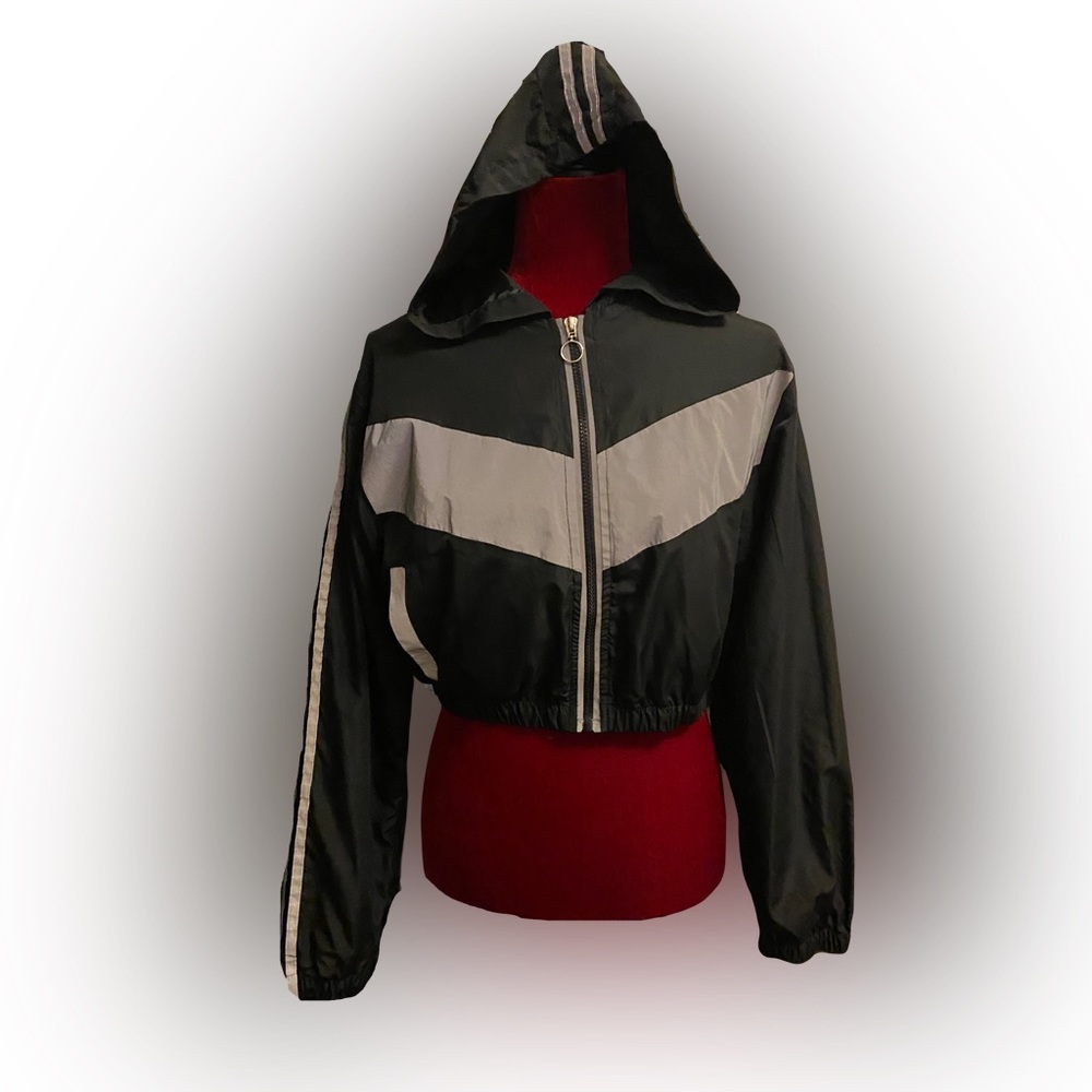 Thrill 94 cropped jacket size L
